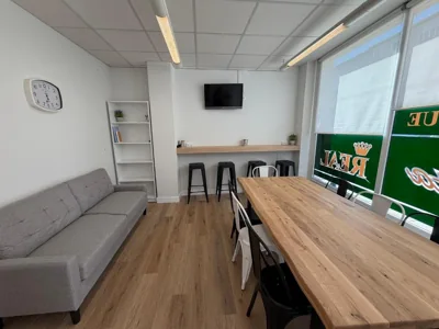 Albergue Porta Real NO BIKE STORAGE — foto 5