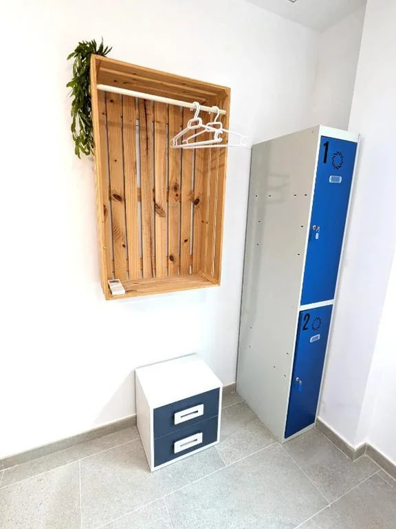 専用バスルーム付きツインルーム — Albergue Pundak Valle del Jerte