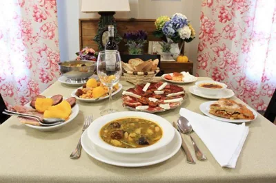 Albergue Restaurante Casa Herminia — photo 11