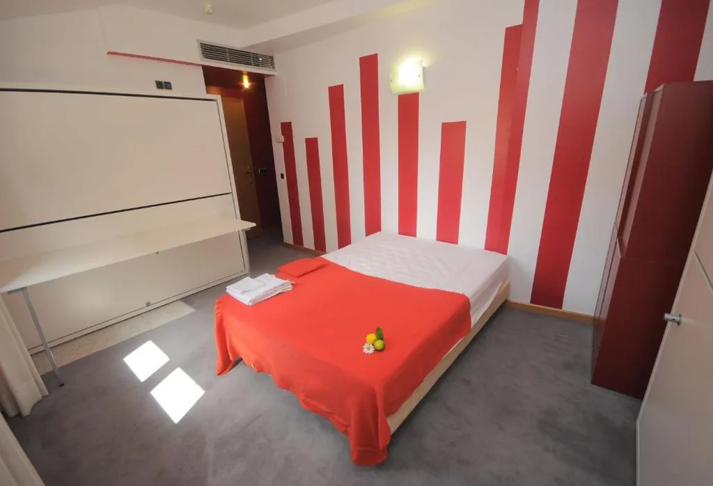 ダブルルーム（ベッド1台または2台） — Albergue Revolutum Hostel