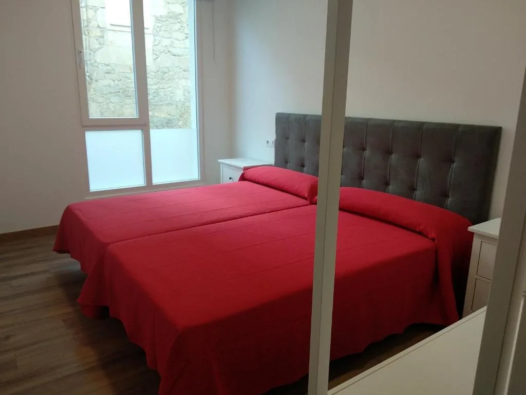 ツインルーム — Albergue & Rooms Murgadán