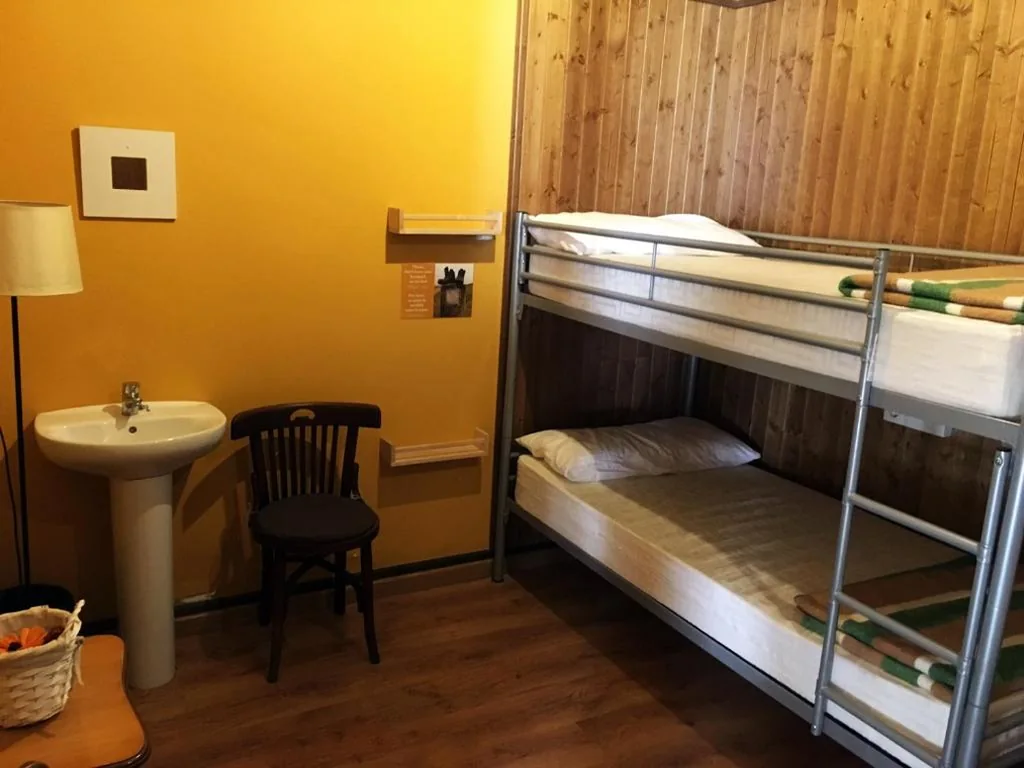 Dreibettzimmer mit Gemeinschaftsbad — Albergue San Lázaro