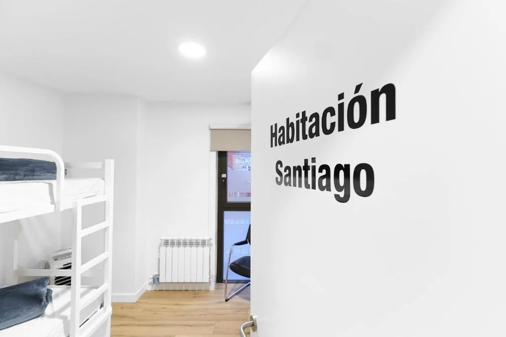 Dormitorio misto condiviso — Albergue San Nicolás