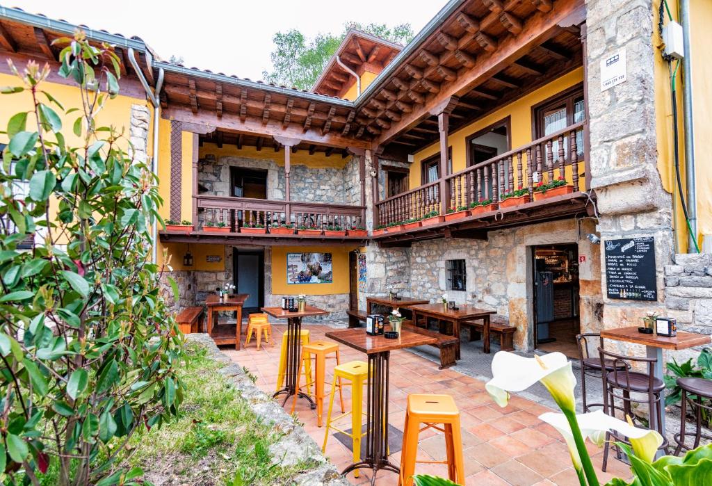 Albergue Santa Marina