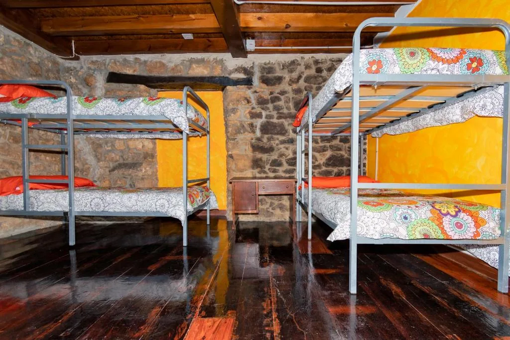 Camera Quadrupla Economica — Albergue Santa Marina