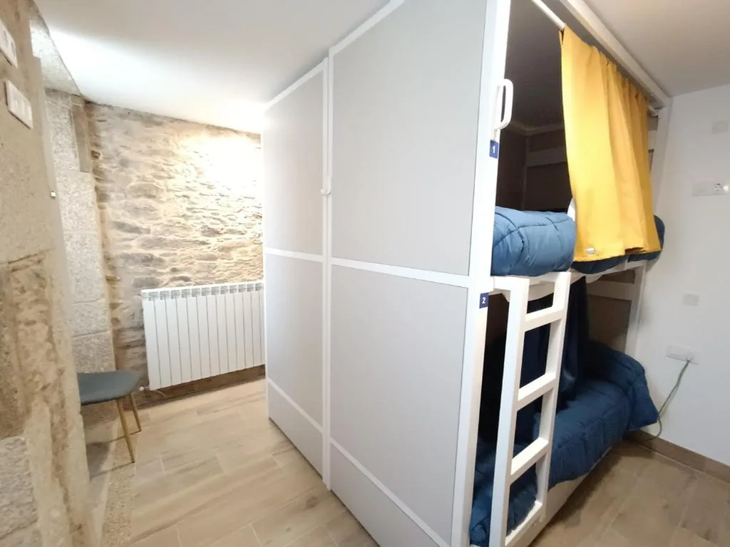 Cama en habitación compartida con 4 camas — Albergue SP 55 by Bossh! Hotels