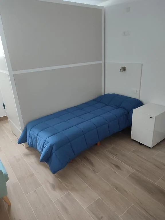 Cama individual en habitación compartida mixta — Albergue SP 55 by Bossh! Hotels