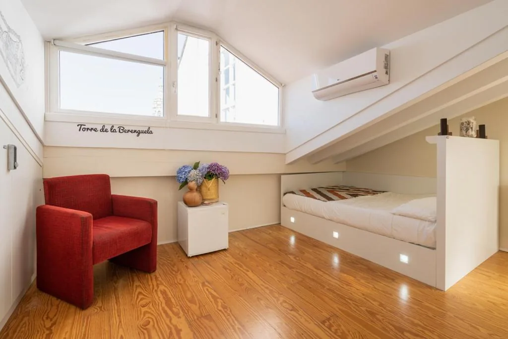 Habitación cuádruple — Albergue The Last Stamp