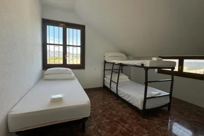 Albergue Tritón - Villanúa — foto 11