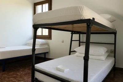 Albergue Tritón - Villanúa — foto 12