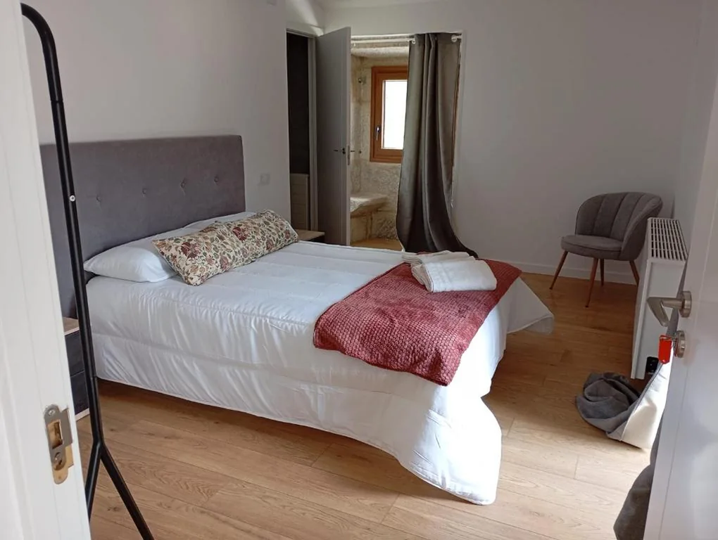 Camera matrimoniale — Albergue Turistico En Armenteira A Fragua do Ferreiro
