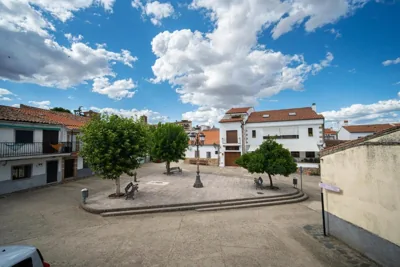 Albergue Turístico "San Blas" I Hospedaje en Vía de la Plata I Oliva de Plasencia — foto 5