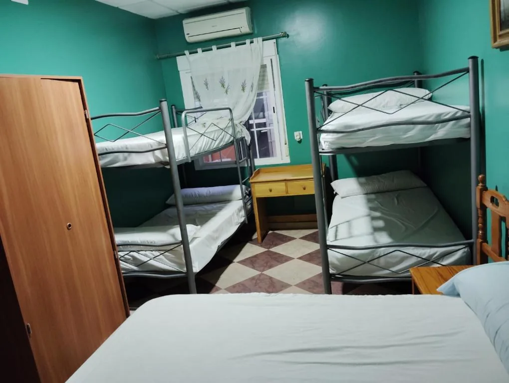 Chambre familiale — AlbergueRojoPlata