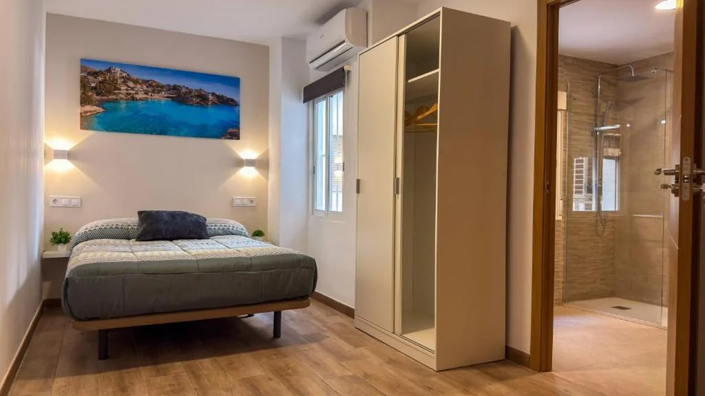 Deluxe-Zimmer — Alc Homes SelfCheck in