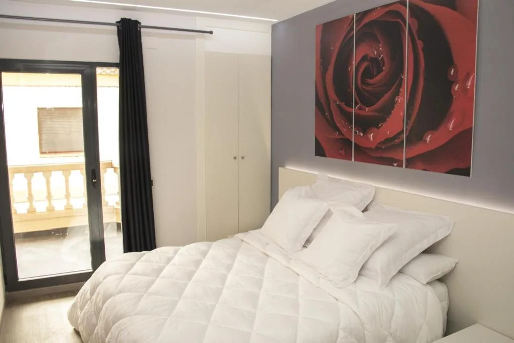バルコニー付きダブルルーム — Alcalá del Jucar Hotel Pelayo