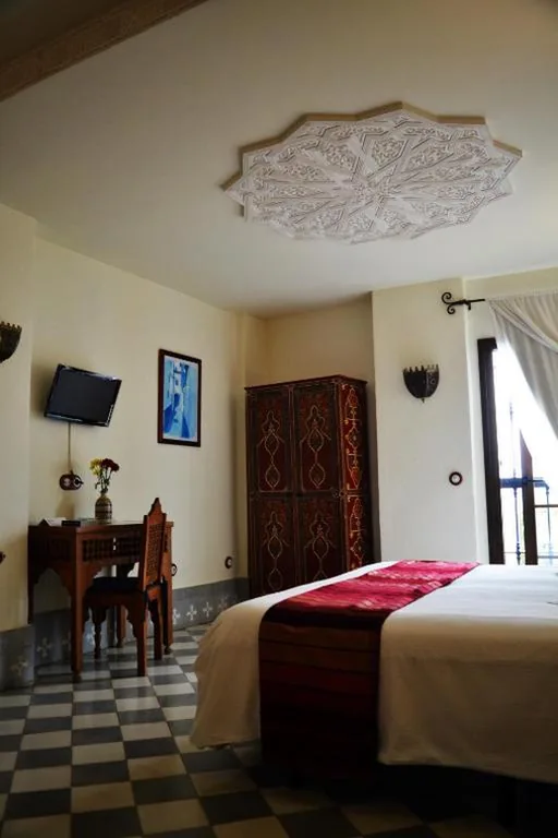 Dreibettzimmer — Alcoba del Rey de Sevilla