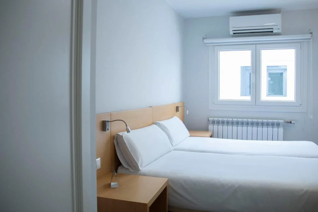 Camera doppia economy — Alda Alborán Rooms