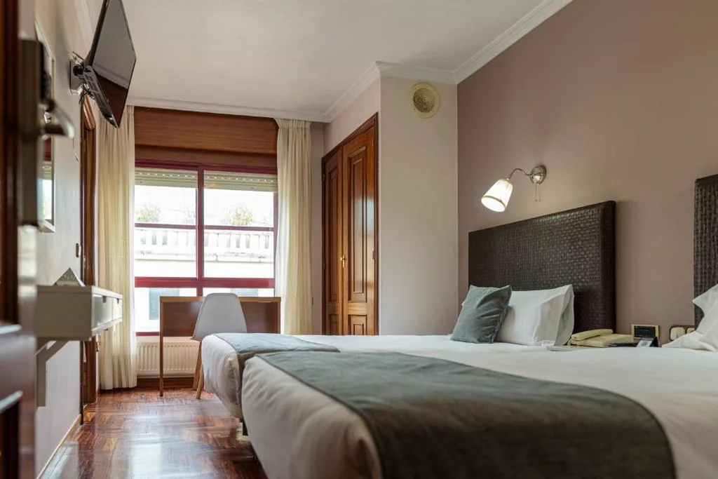 Tweepersoonskamer — Alda Centro Pontevedra
