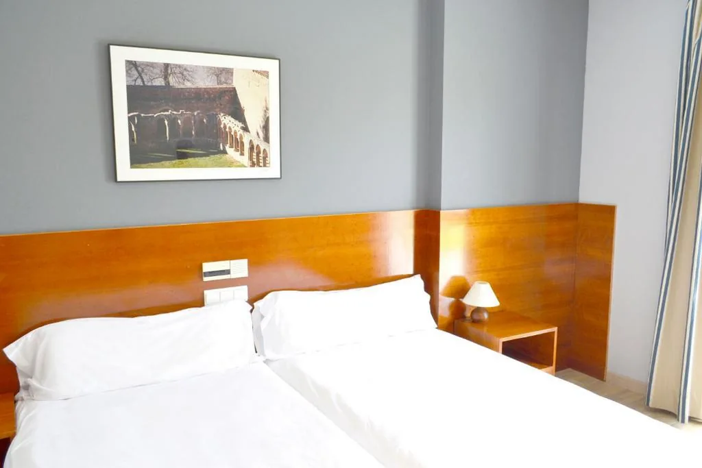 Standard-Doppelzimmer – 1 oder 2 Betten — Alda Ciudad de Soria