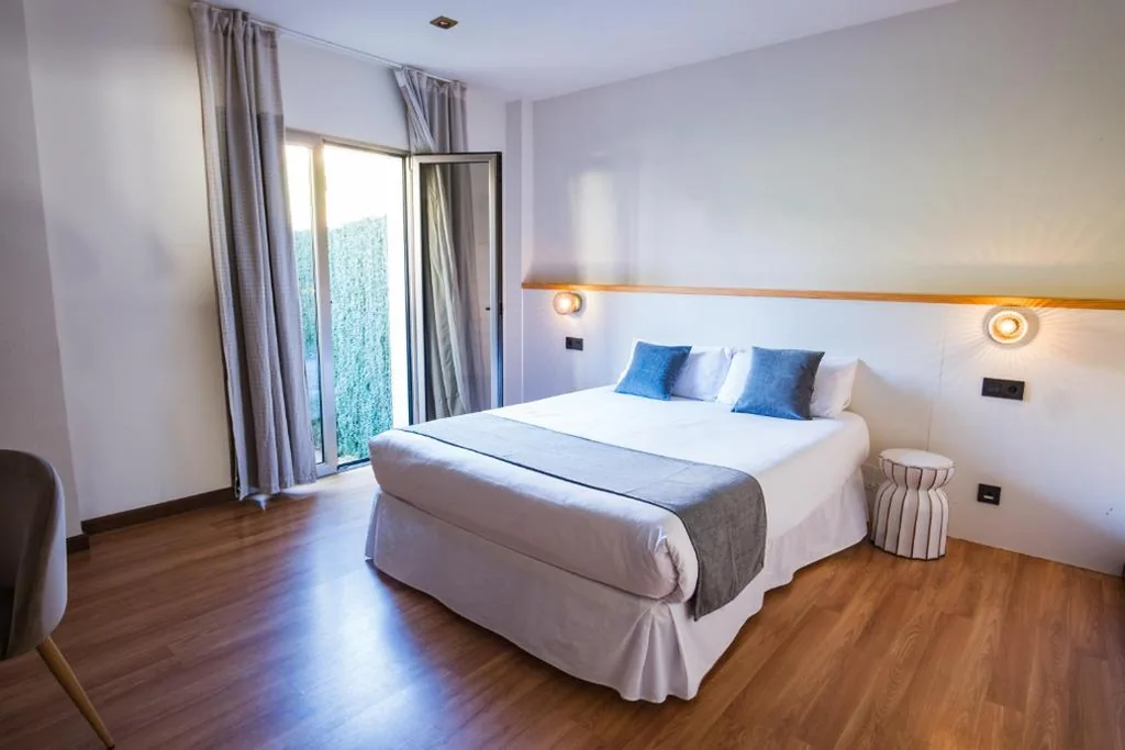 Habitación Doble con terraza — Alda Corcubión