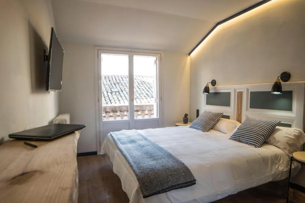 Standard-Doppelzimmer – 1 oder 2 Betten — Alda Jolio Jaca
