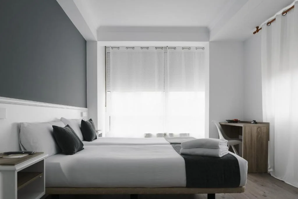 Superior-Doppelzimmer — Alda Narón