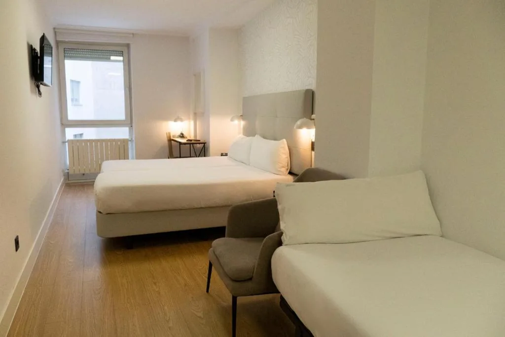 Habitación Triple Estándar — Alda Orzán