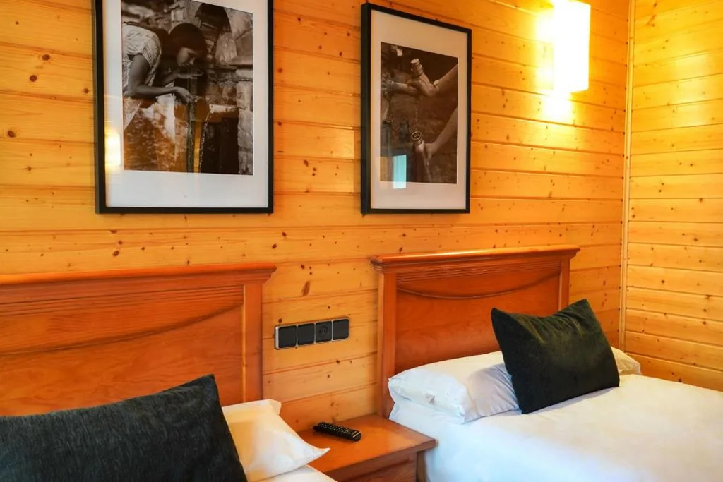 Standard-Doppelzimmer – 2 Betten — Alda Palas de Rei