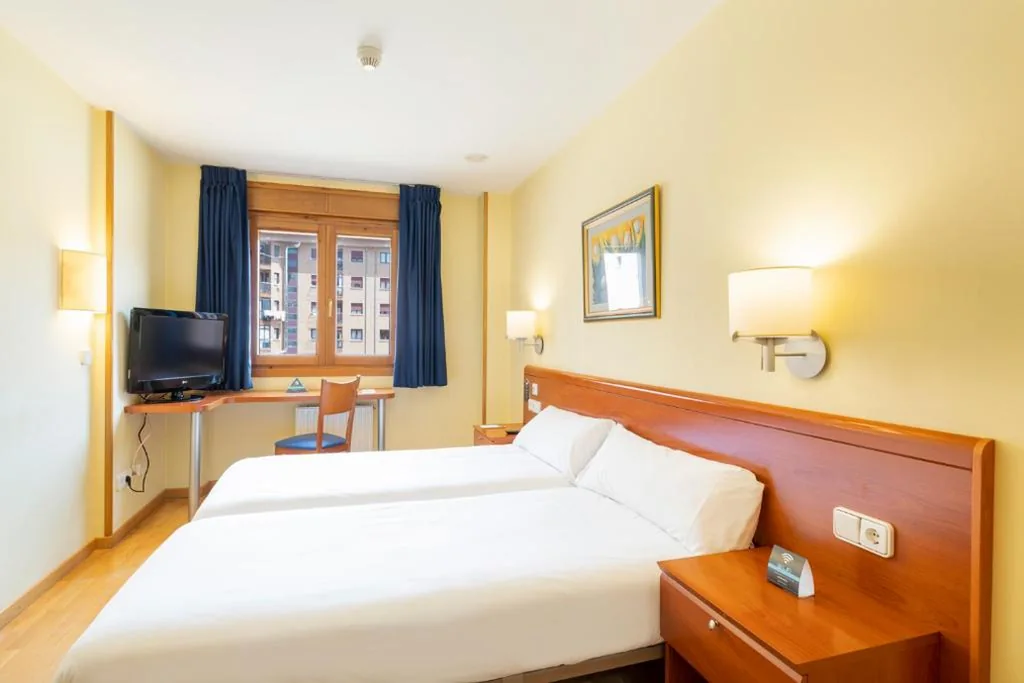Habitación Doble Económica - 1 o 2 camas — Alda Río Duero