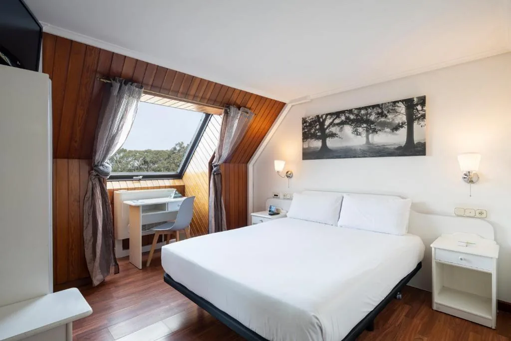 Premium-Doppelzimmer mit direktem Meerblick — Alda Santa Cristina