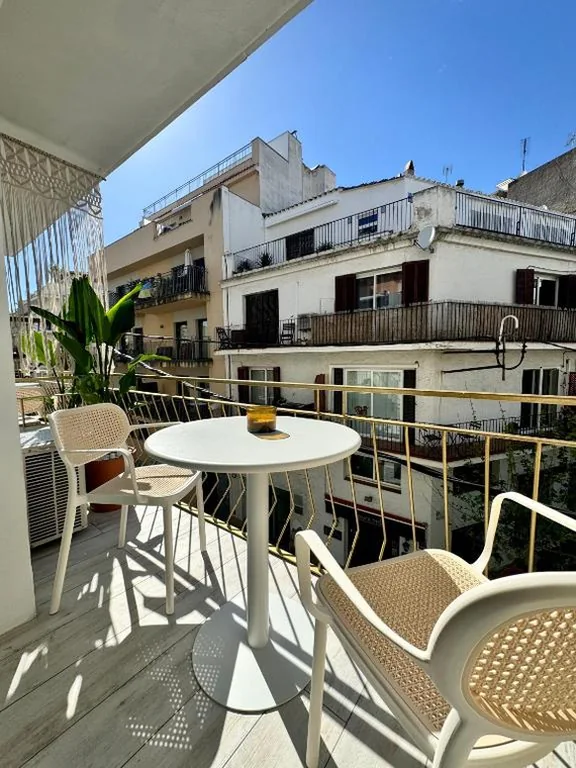 Habitación Doble con balcón — Aldara Sitges