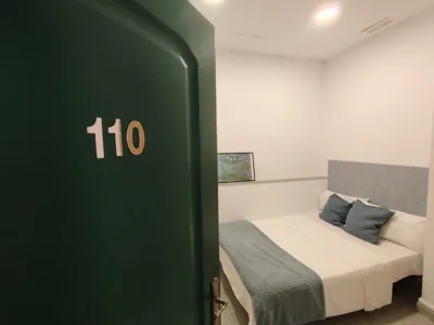 Alexa Host Vallecas — foto 11