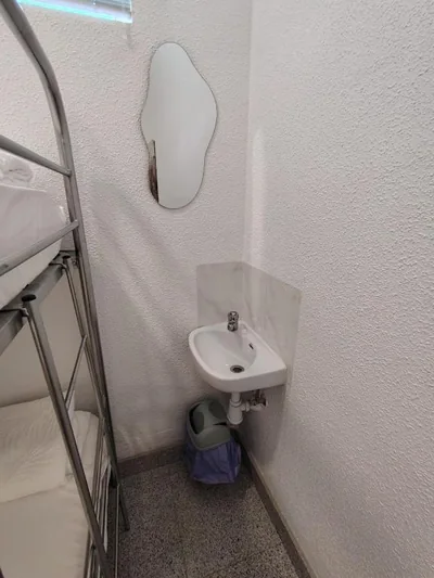 Alexa Host Vallecas — foto 12
