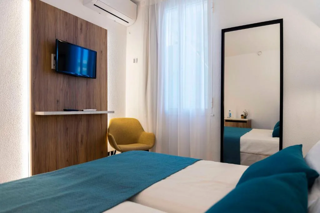 Habitación Doble Estándar - 1 o 2 camas — Alfons Hotel