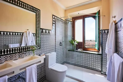 Alhambra Palace Hotel — photo 11