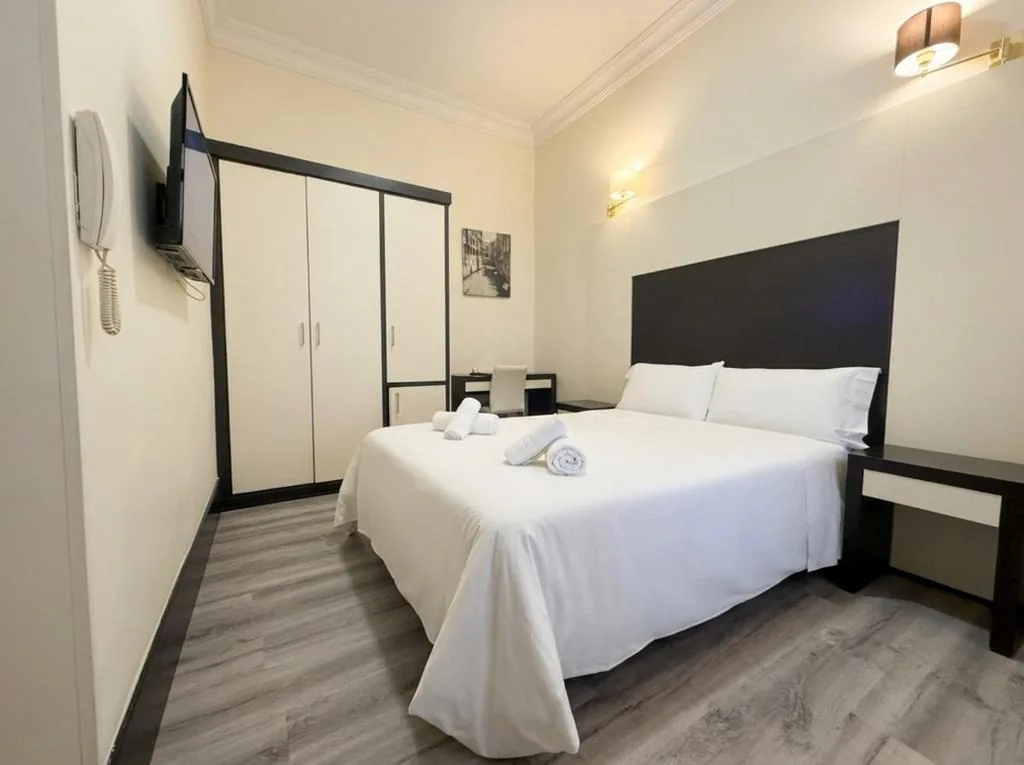 Habitación Doble Estándar — Alhambra Suites