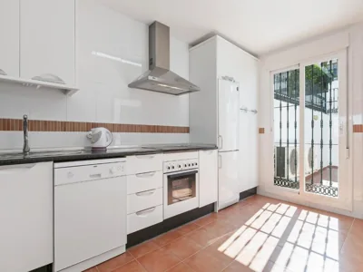 Alhaurín Villa with Terrace — foto 11