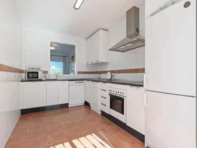 Alhaurín Villa with Terrace — foto 12