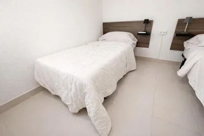 Alicante Beach Hostel — foto 12