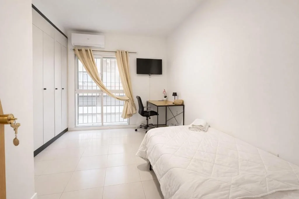 Camera singola — Alicante Beach Hostel