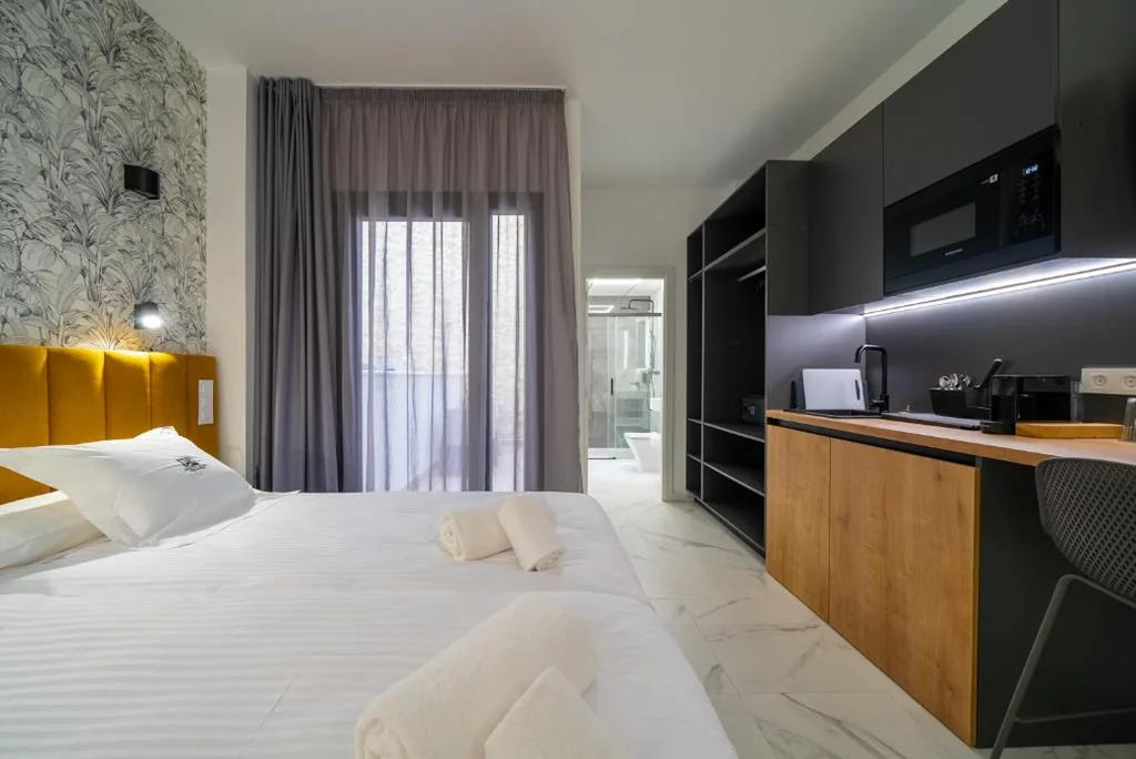 Habitación Doble con terraza - 1 o 2 camas — Alicante Smart Accommodation