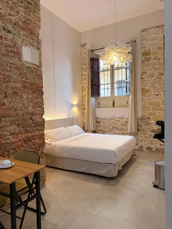 Deluxe Double Room — Alifornia Alicante