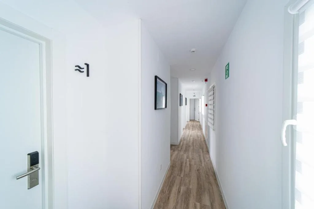 Habitación Doble Económica - 1 o 2 camas — Alima Surf & Hotel