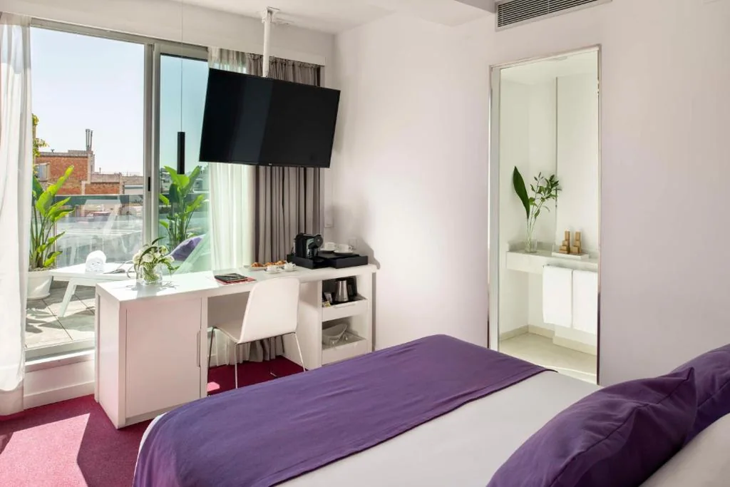 Studio mit Terrasse — Allegro Barcelona