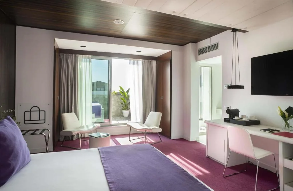 Suite mit privatem Pool — Allegro Barcelona