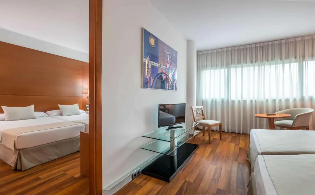 Habitación Familiar — Allegro Murcia Azarbe