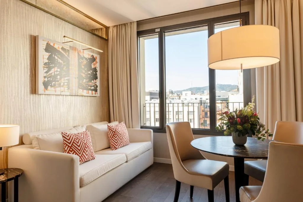 Suite Almanac — Almanac Barcelona