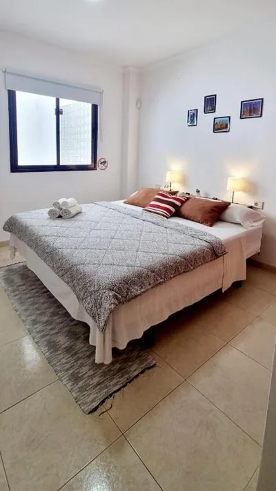 ALMar WeGo Alcalá! Tenerife South- Private Rooms in Shared Apartment- Habitaciones Privadas con baños compartido — foto 8