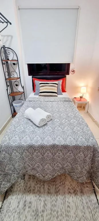 Habitación Individual — ALMar WeGo Alcalá! Tenerife South- Private Rooms in Shared Apartment- Habitaciones Privadas con baños compartido