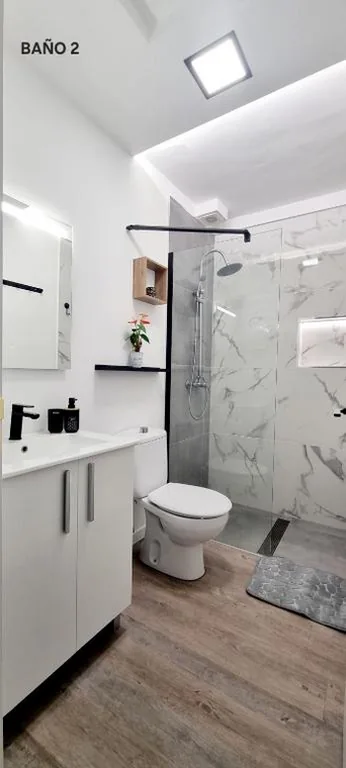 ALMar WeGo Puerto Santiago! Tenerife South- Private Rooms in Shared Apartment- Habitaciones Privadas con baños compartido — Foto 7